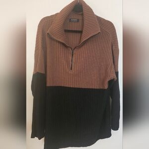 BloomChic Two-Tone Zip-Up Sweater